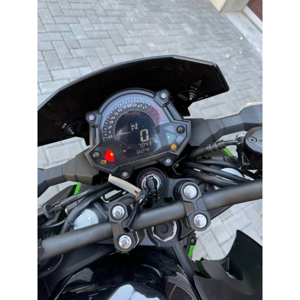 Мотоцикл Kawasaki Z400 (2019) ( с пробегом )