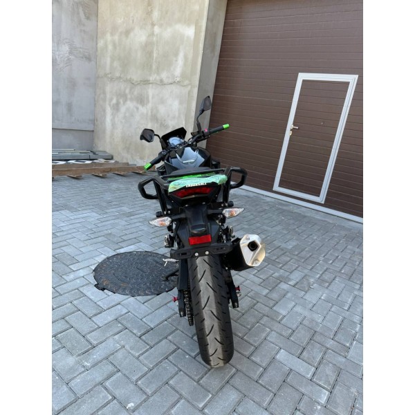 Motocicleta Kawasaki Z400 (2019) ( cu rulaj )