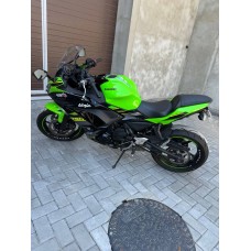 Motocicleta Kawasaki Ninja650 ( cu rulaj )