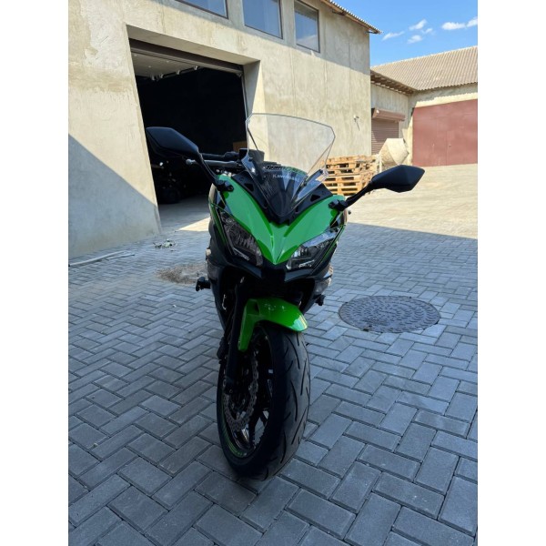 Motocicleta Kawasaki Ninja650 ( cu rulaj )