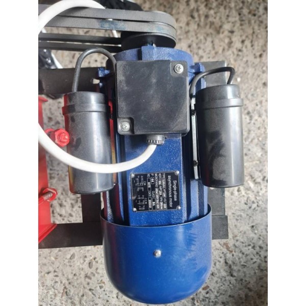 Tocător de furaje și cereale S 400-24