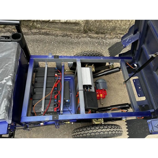 Трехколесный электроскутер Crosser Cargo 13
