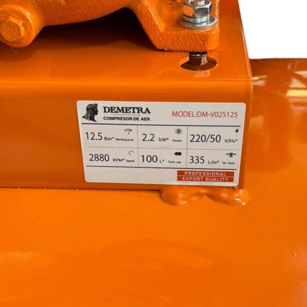 Compresor de aer Demetra DM-V025125