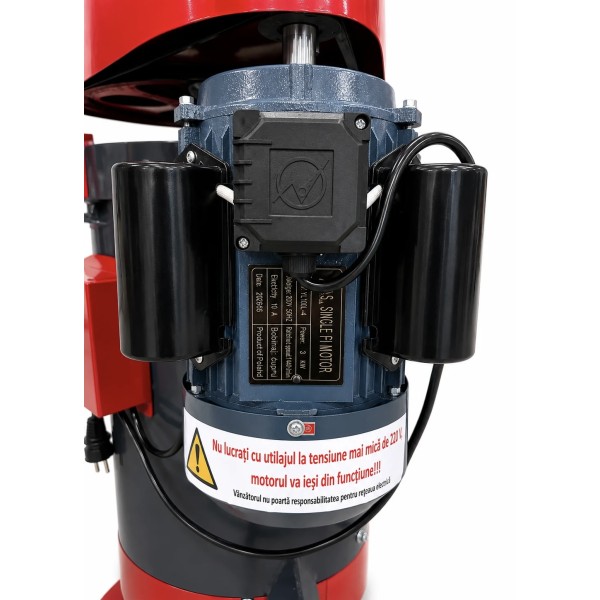 Машина для очистки зеленых грецких орехов Demetra DM-100N