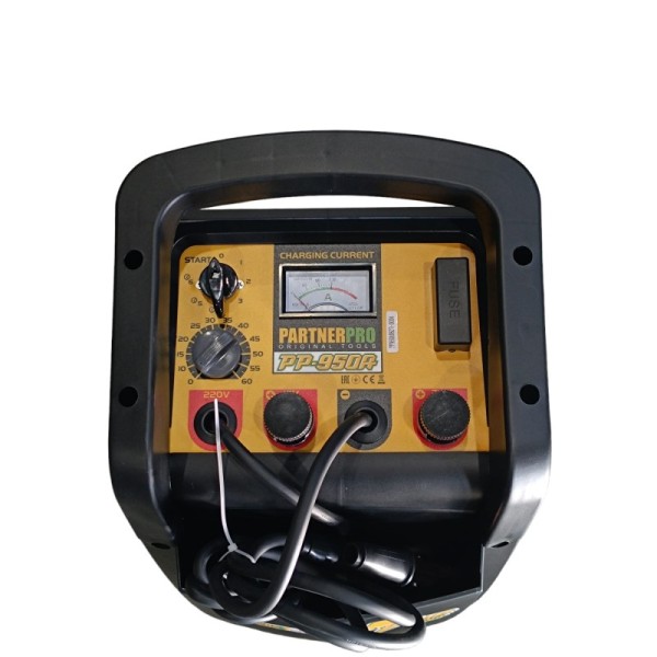 Зарядно-предпусковое устройство Partner Pro PP-950A