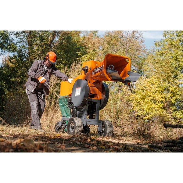 Tocator de crengi benzina TechnoWorker TC 7-60 B