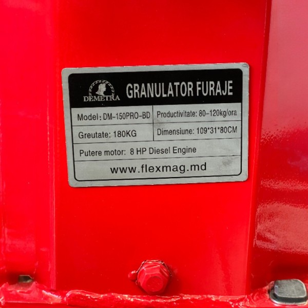 Granulator furaje Demetra DM-150PRO-BD (motor inclus) Granulator furaje Demetra DM-150PRO-BD (motor inclus)