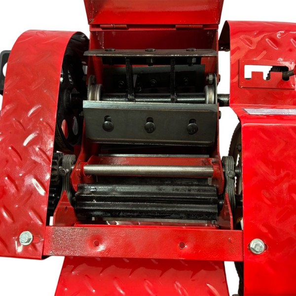 Tocator de furaje Demetra DM-04EL Tocator de furaje Demetra DM-04EL