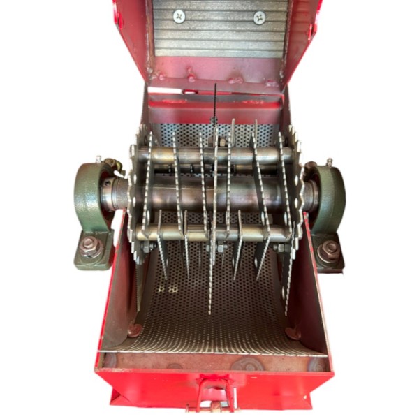 Tocator de furaje si cereale cu ciclon Demetra DM-20CL Tocator de furaje si cereale cu ciclon Demetra DM-20CL