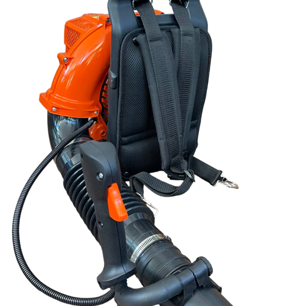 Suflanta de frunze pe benzina Togo TG-EB430