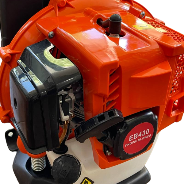 Suflanta de frunze pe benzina Togo TG-EB430