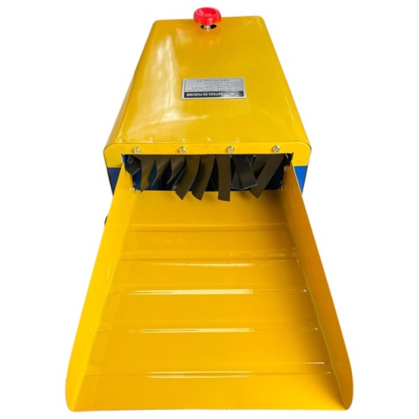 Кукурузный комбайн Demetra DM-700CA Кукурузный комбайн Demetra DM-700CA