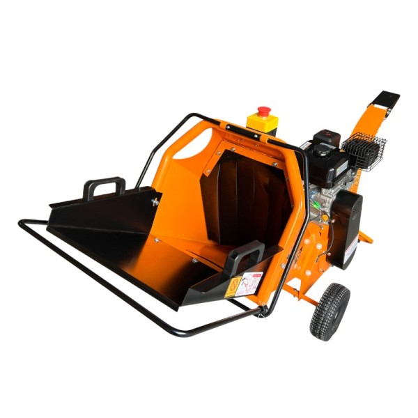 Tocator de crengi pe benzina Kronava RNA650