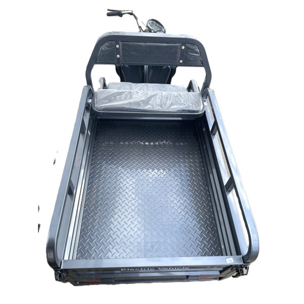 Электротрицикл New One LT130