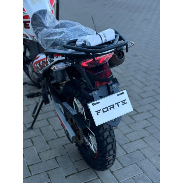 Motocicleta Forte 300 cc