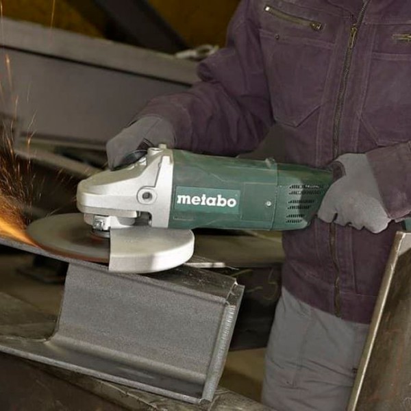 Углошлифовальная машина Metabo W 2200-230