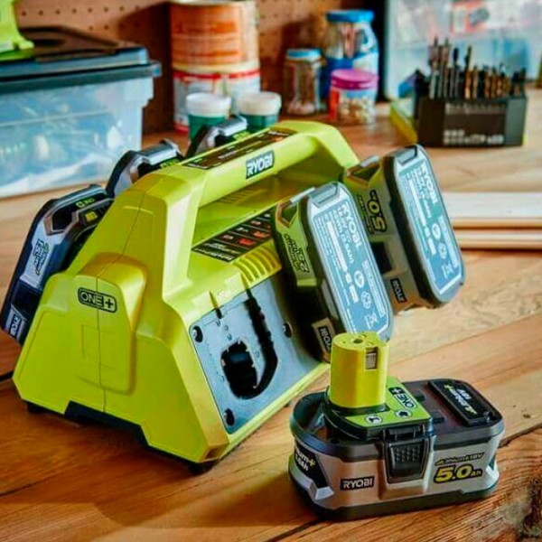 Зарядное устройство Ryobi RC18627