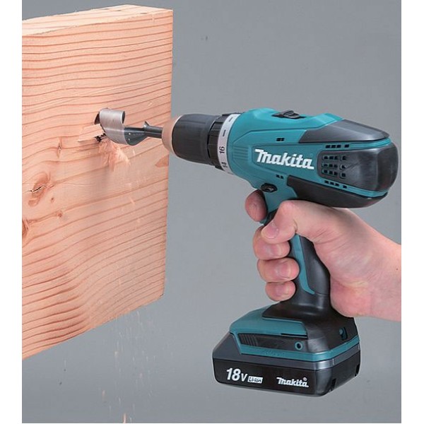 Шуруповерт Makita DF457DWE