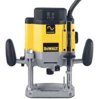 Фрезер DeWalt DW625EK